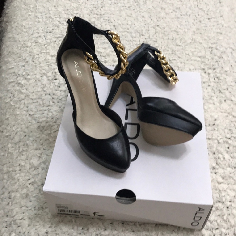 Black shoes